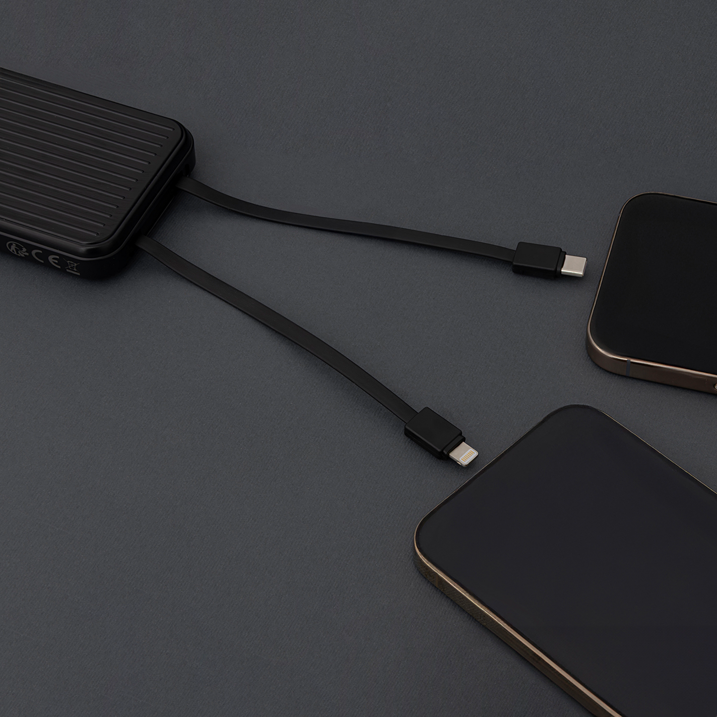 Eksterna baterija MaXlife MXPB-06, 10000mAh, 22.5W, QC + PD, 1 x Lightning - 2 x USB-A - 2 x USB-C, Crna