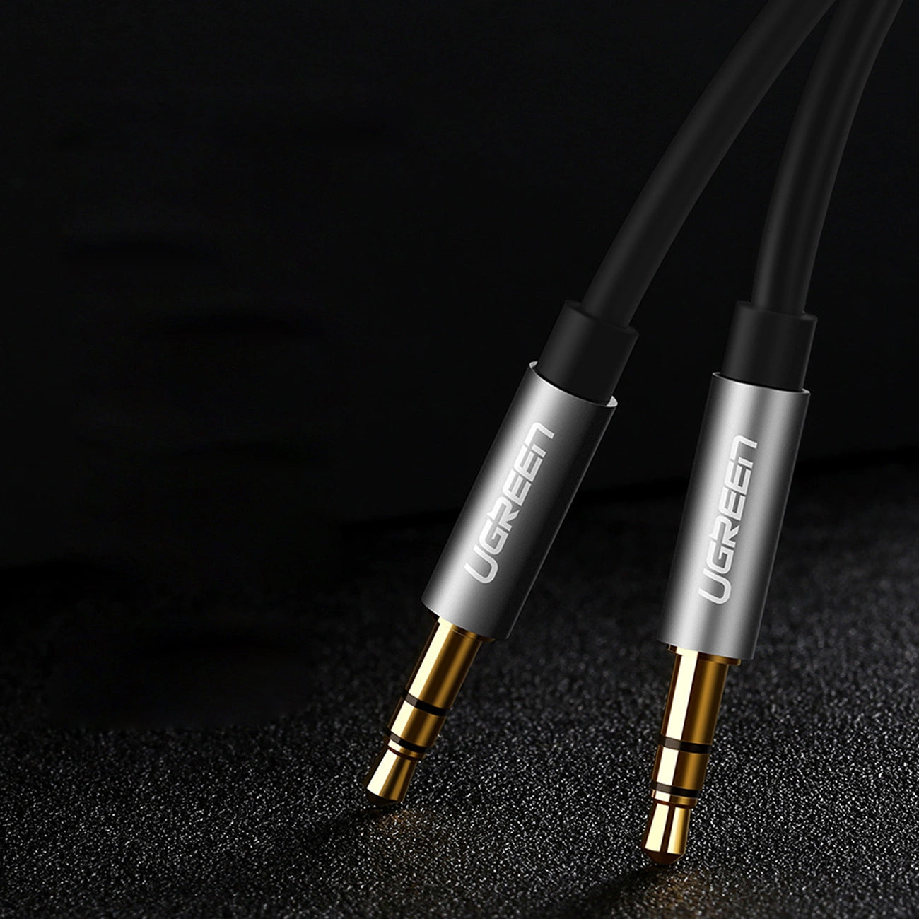 Audio kabl 3.5mm - 3.5mm UGREEN AV119, 2m, Crni