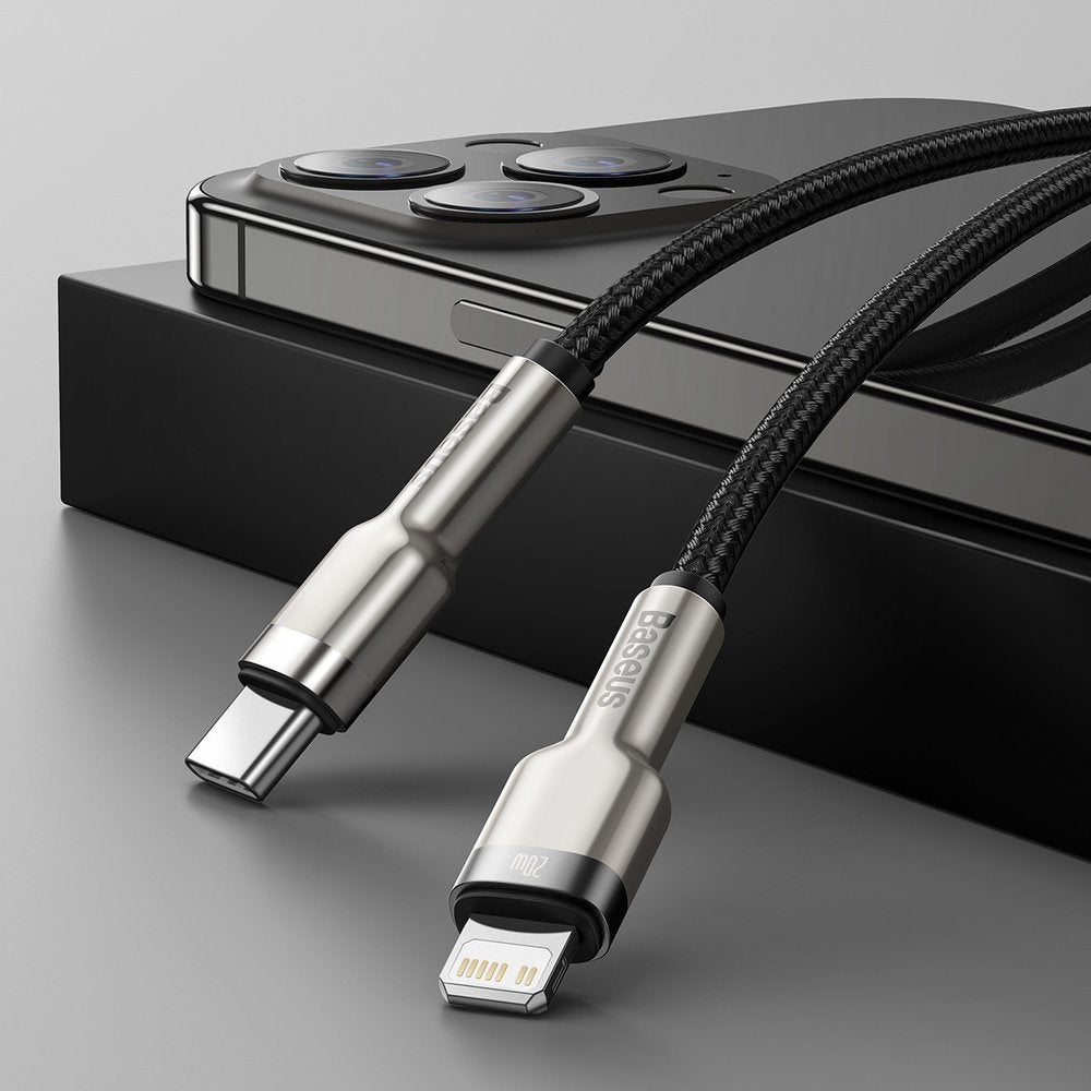Kabl za Prenos Podataka i Punjenje USB-C - Lightning Baseus Cafule Metal Series, 20W, 1m, Crni CATLJK-A01