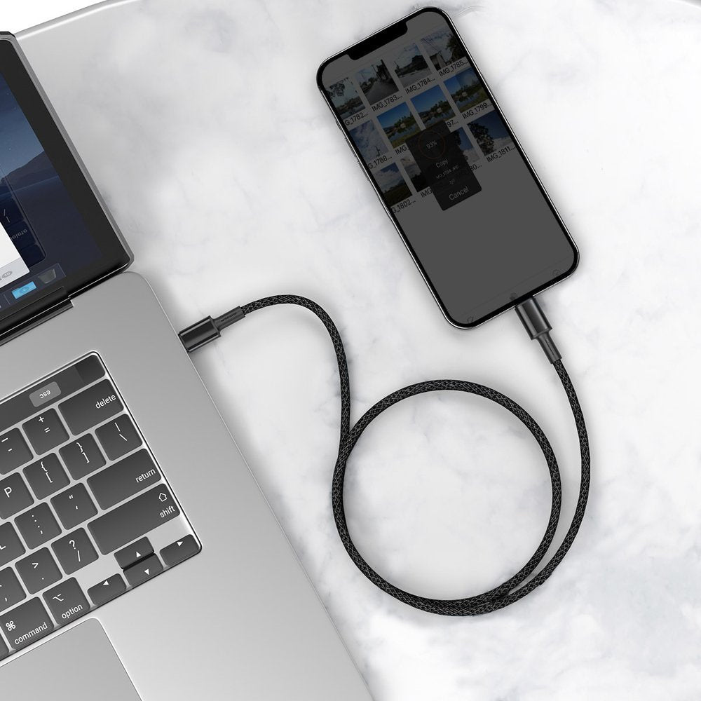 Kabl za Prenos Podataka i Punjenje USB-C - Lightning Baseus High Density Braided, 20W, 1m, Crni CATLGD-01