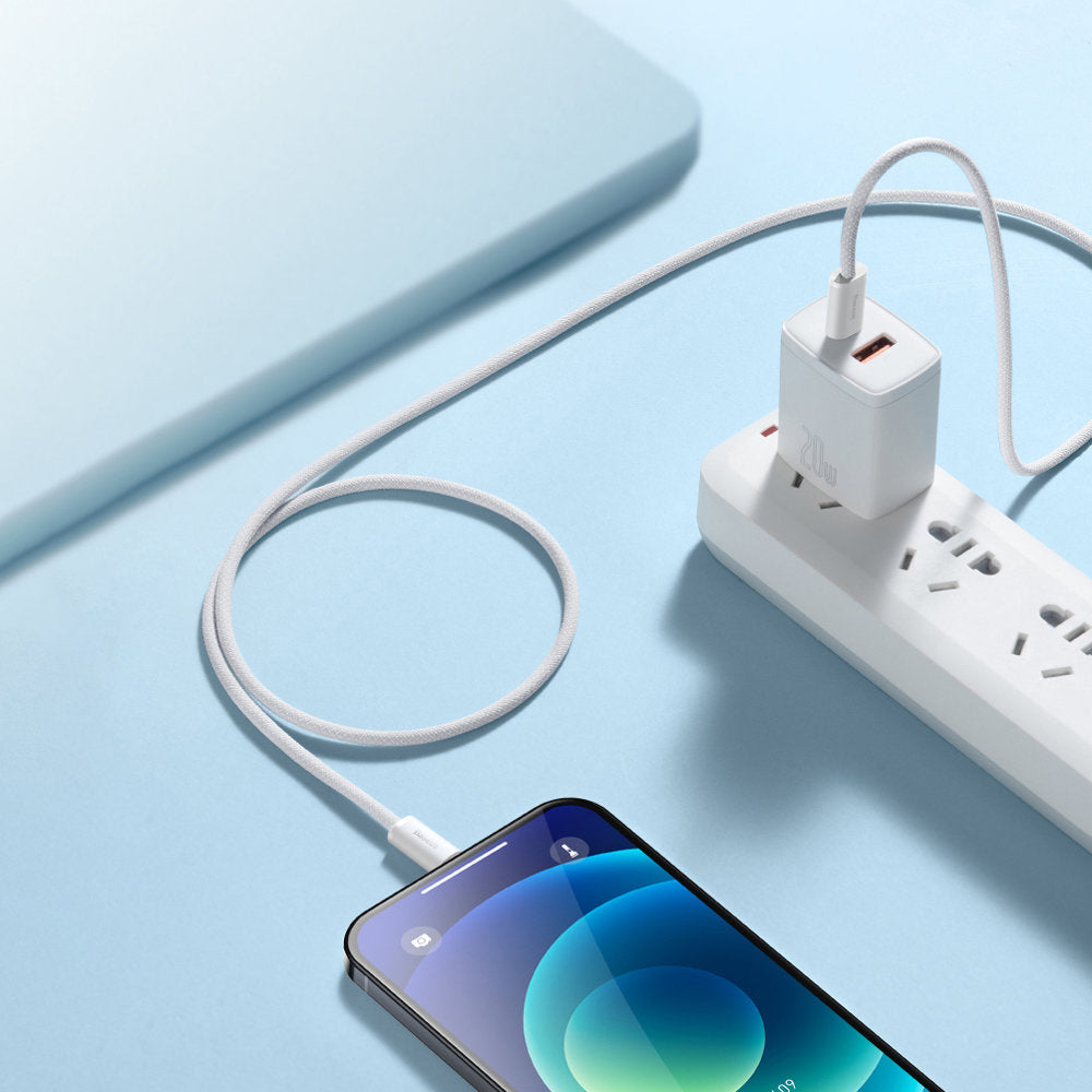 Kabl za Prenos Podataka i Punjenje USB-C - Lightning Baseus Dynamic Fast Charging, 20W, 2m, Beli CALD000102