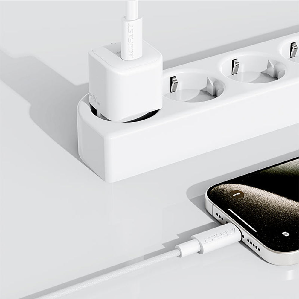 Kabl za prenos podataka i punjenje USB-A - USB-C Acefast C18-04, 18W, 1.2m, Beli