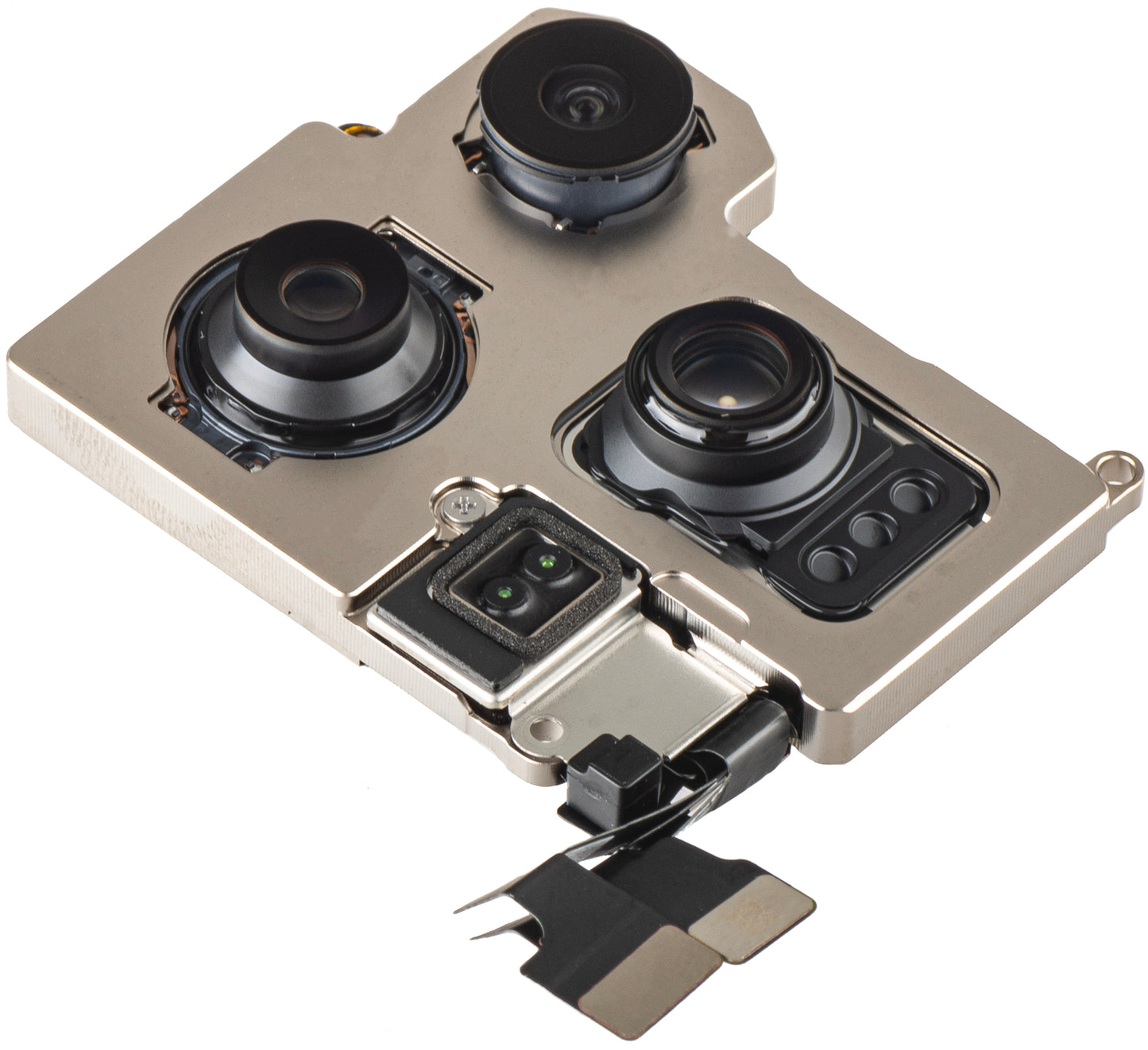 Zadnja kamera Apple iPhone 16 Pro, sa trakom