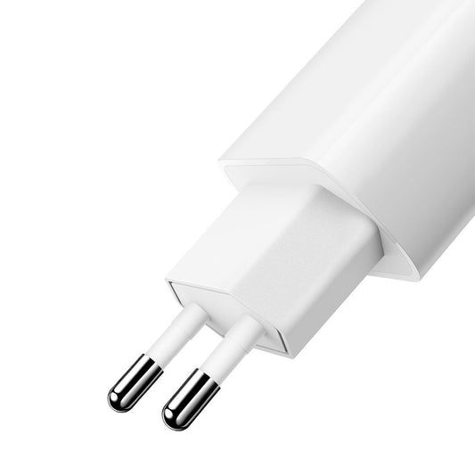 Punjač Mreže Sa USB-C Kabelom McDodo CH-6721 Ponuda, 12W, 2.4A, 2 x USB-A, Beli