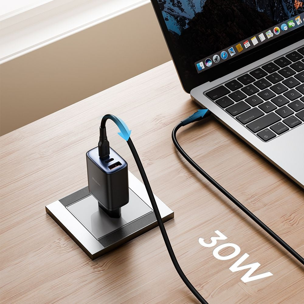 Mrežni punjač McDodo CH-2180 Display, 30W, 3A, 1 x USB-A - 2 x USB-C, Crni