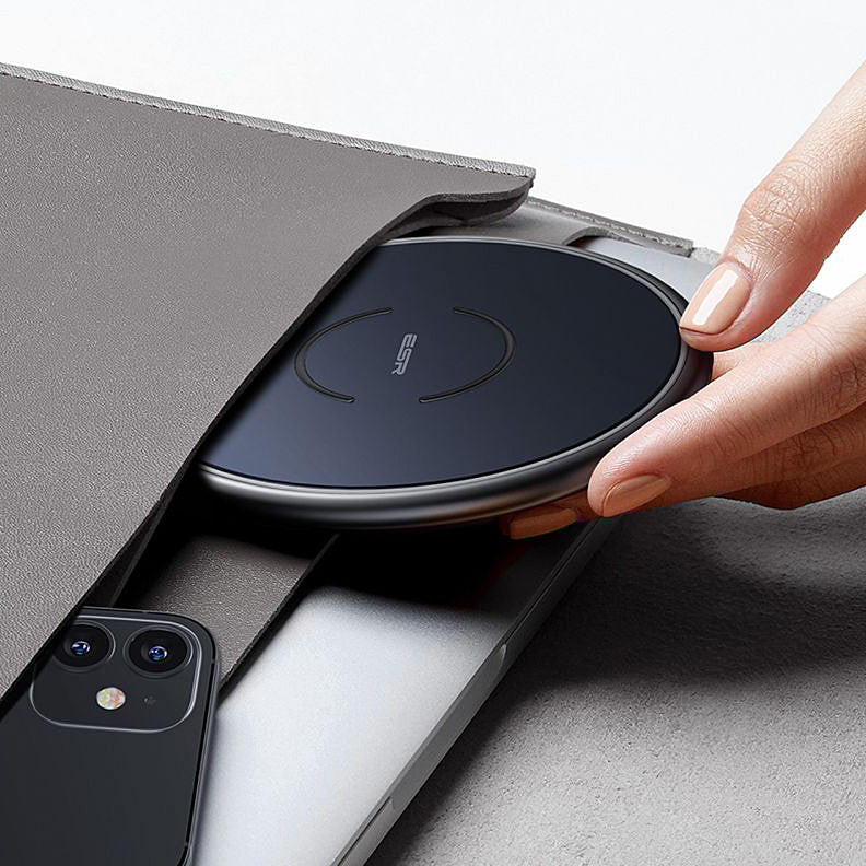 Bežični punjač ESR Halolock, 10W, 1.1A, Plavi