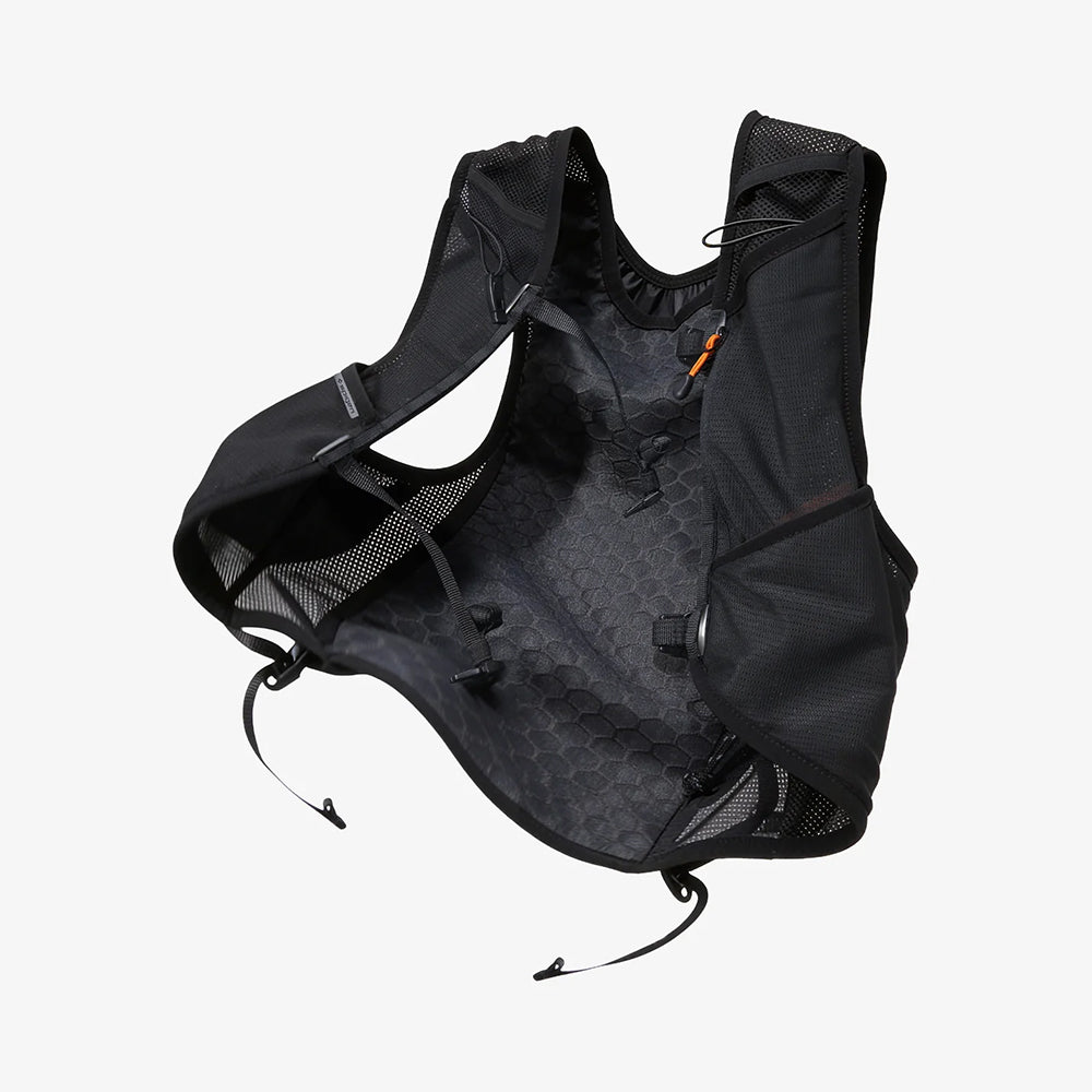 Prsluk za trčanje Spigen Dynamic Shield A721, Veličina L - XL, Crna AMP10225