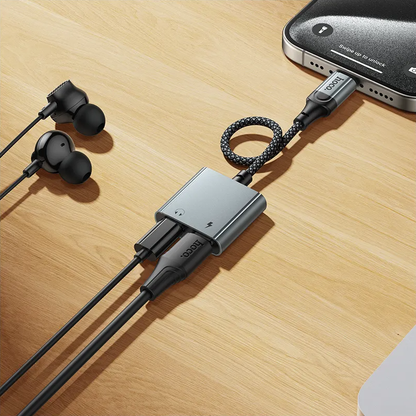 Audio adapter USB-C - USB-C / USB-C HOCO UPA34A, Siva