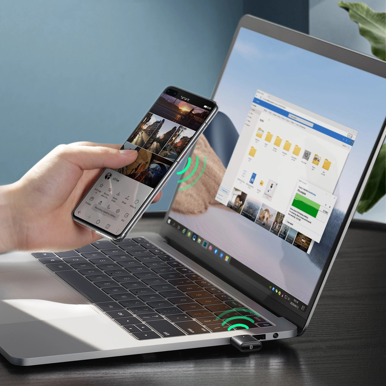 USB Bluetooth adapter UGREEN CM390 (80889) Nova verzija, Crna