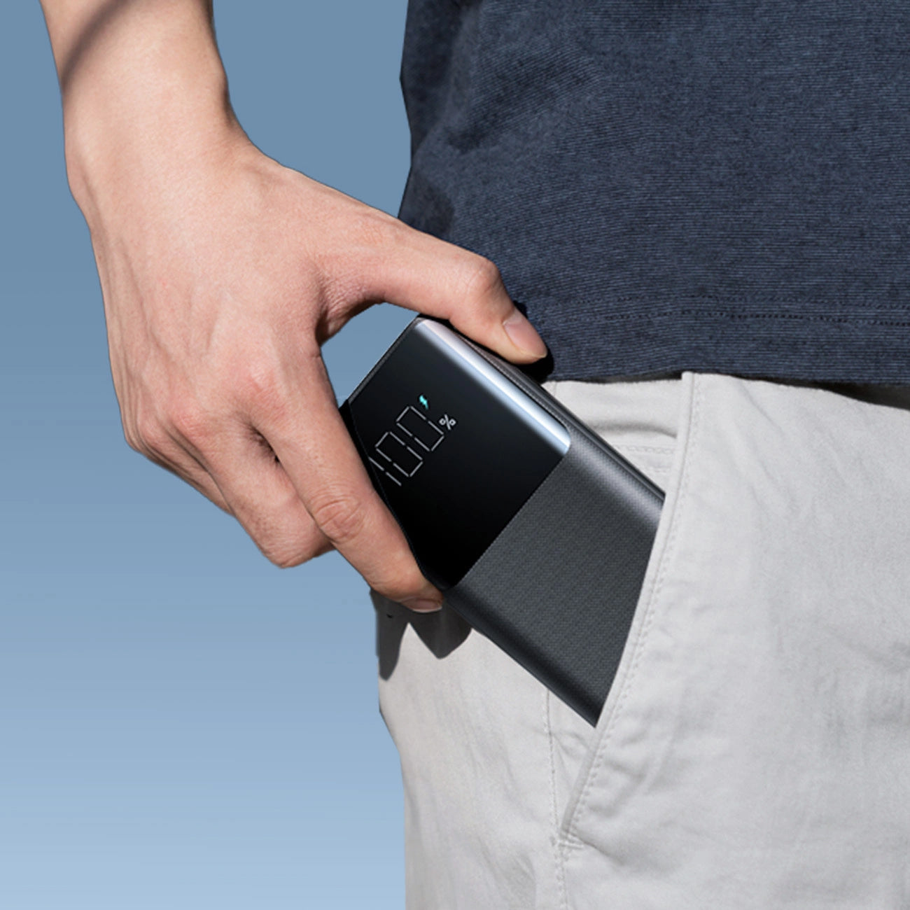 Spoljna baterija Joyroom JR-PBF20, 10000mAh, 25W, QC + PD, 1 x USB-C - 2 x USB-A, Crna