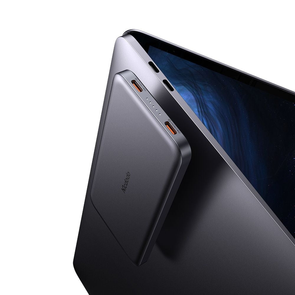 Spoljna baterija Wireless McDodo MC-3781 Meta, 10000mAh, 20W, PD + FQI, 1 x QI - 2 x USB-C, Crna