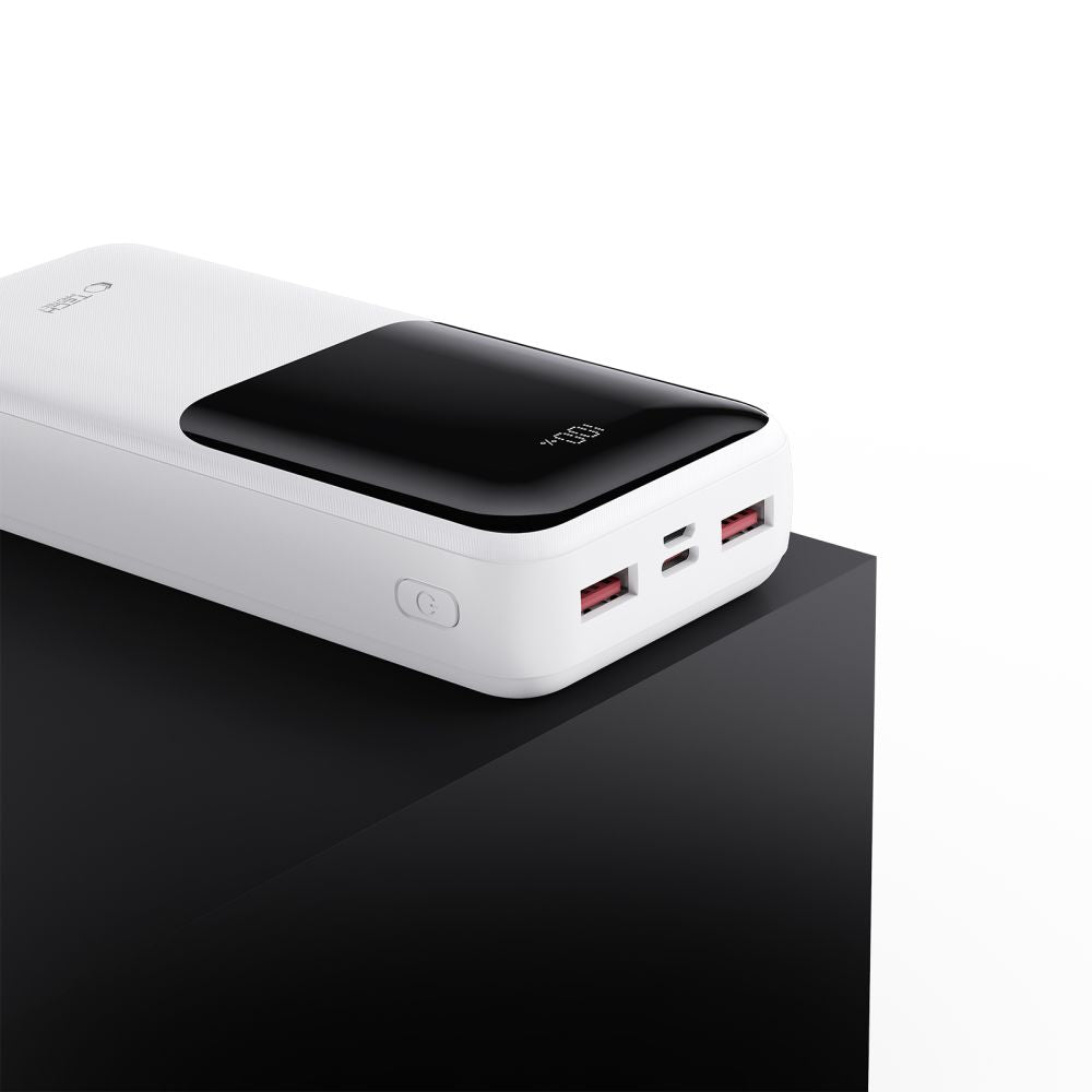Spoljna baterija Tech-Protect PB02, 20000mAh, 22.5W, QC + PD, 1 x USB-C - 2 x USB-A, Bela