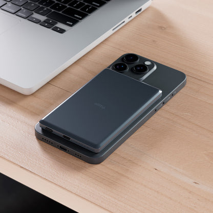 Spoljna bežična baterija Allity. APB-300, 5000mAh, 20W, PD + FQI, 1 x QI - 1 x USB-C, Siva