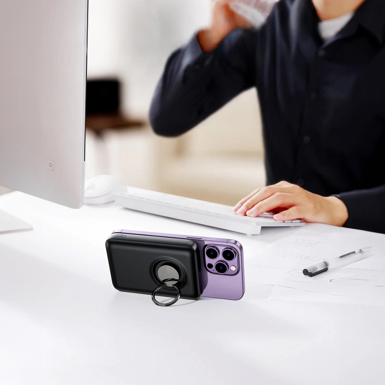 Spoljna baterija Wireless Joyroom JR-W050, 10000mAh, 20W, QC + PD + FQI, 1 x QI - 1 x USB-A - 1 x USB-C, Crna