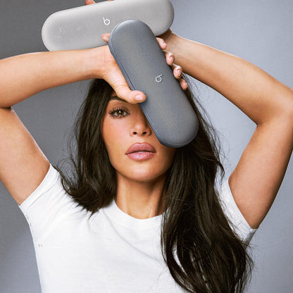 Prenosivi Bluetooth Zvučnik Beats Pill Kim Kardashian Edition, Sivi MAX24ZM/A