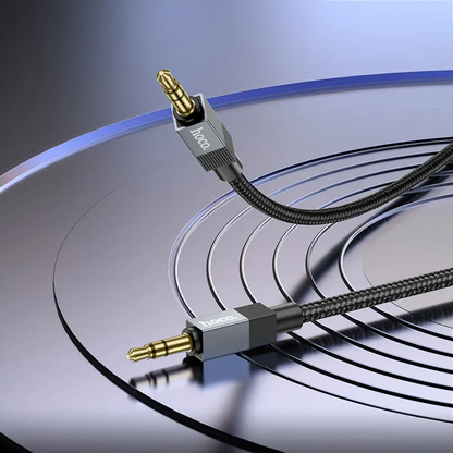 Audio kabl 3.5mm - 3.5mm HOCO UPA32, 1m, Crni