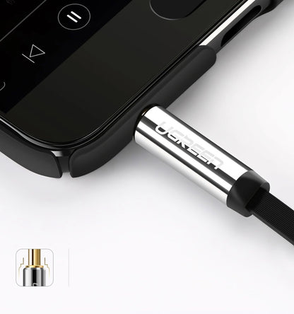 Audio kabl 3.5mm - 3.5mm UGREEN AV119 Angled, 2m, Crni