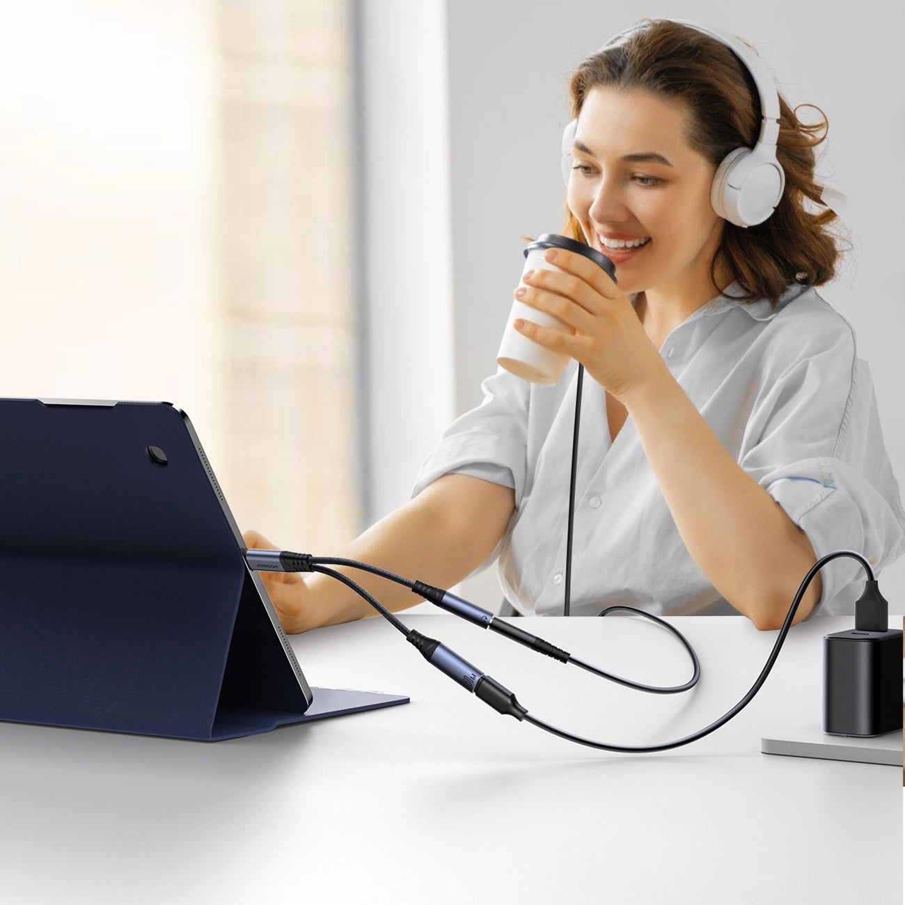 Audio kabl USB-C - 3.5mm / USB-C Joyroom SY-C02, 0.14m, Crni