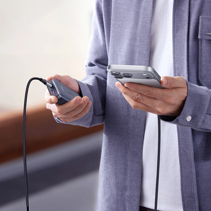 Kabl za prenos podataka i punjenje USB-C - USB-C UGREEN, 100W, 1m, Crna
