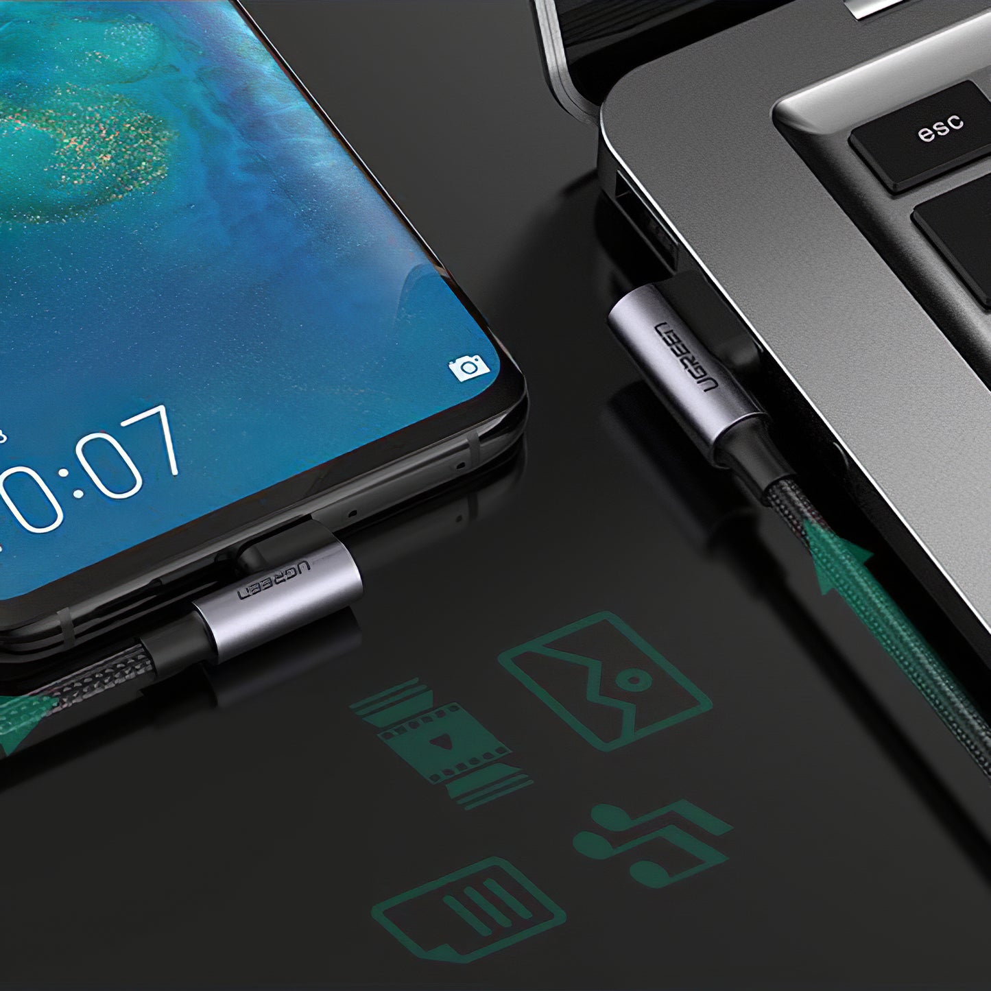 Kabel za Prijenos Podataka i Punjenje USB-A - USB-C UGREEN US176 Angled, 60W, 2m, Crni