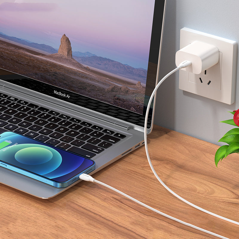 USB-C - Lightning kabel za prijenos podataka i punjenje BLUE Power B2BX19, 18W, 2m, bijeli