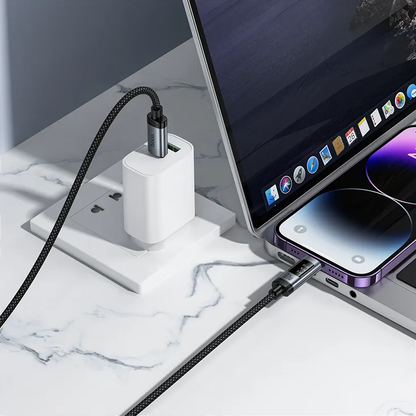 Kabl za prenos podataka i punjenje USB-C - Lightning HOCO Display U148, 27W, 1.2m, Crni