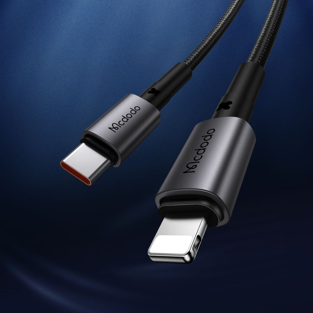 Kabl za prenos podataka i punjenje USB-C - Lightning McDodo CA-2850, 36W, 1.2m, Crni