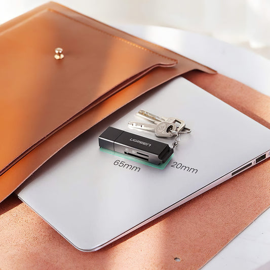 Čitač kartica USB 3.0 UGREEN CM104, SD - microSD, Crni