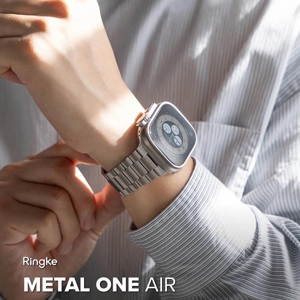 Kaiš Ringke Metal One Air za Apple Watch 49mm / 46mm / 45mm / 44mm seriju, Srebrni