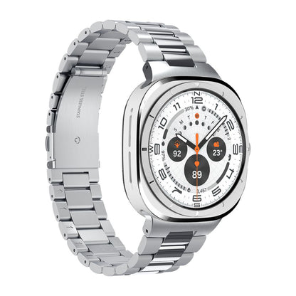 Kaiš Spigen Modern Fit za Samsung Galaxy Watch Ultra Series, Srebrni AMP08823