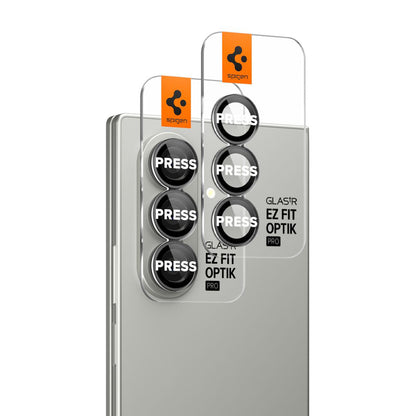 Folija za zaštitu zadnje kamere Spigen GlastR EZ FIT Optik Pro HD za Samsung Galaxy Z Fold7 F966, Kaljeno staklo, Set od 2 komada, Crna AGL09581