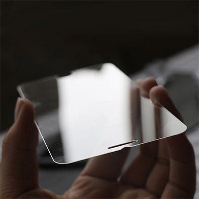 Zaštitna folija za ekran Lito Classic za Apple iPhone SE (2022) / SE (2020) / 8 / 7, Kaljeno staklo, Full Glue, 2.5D