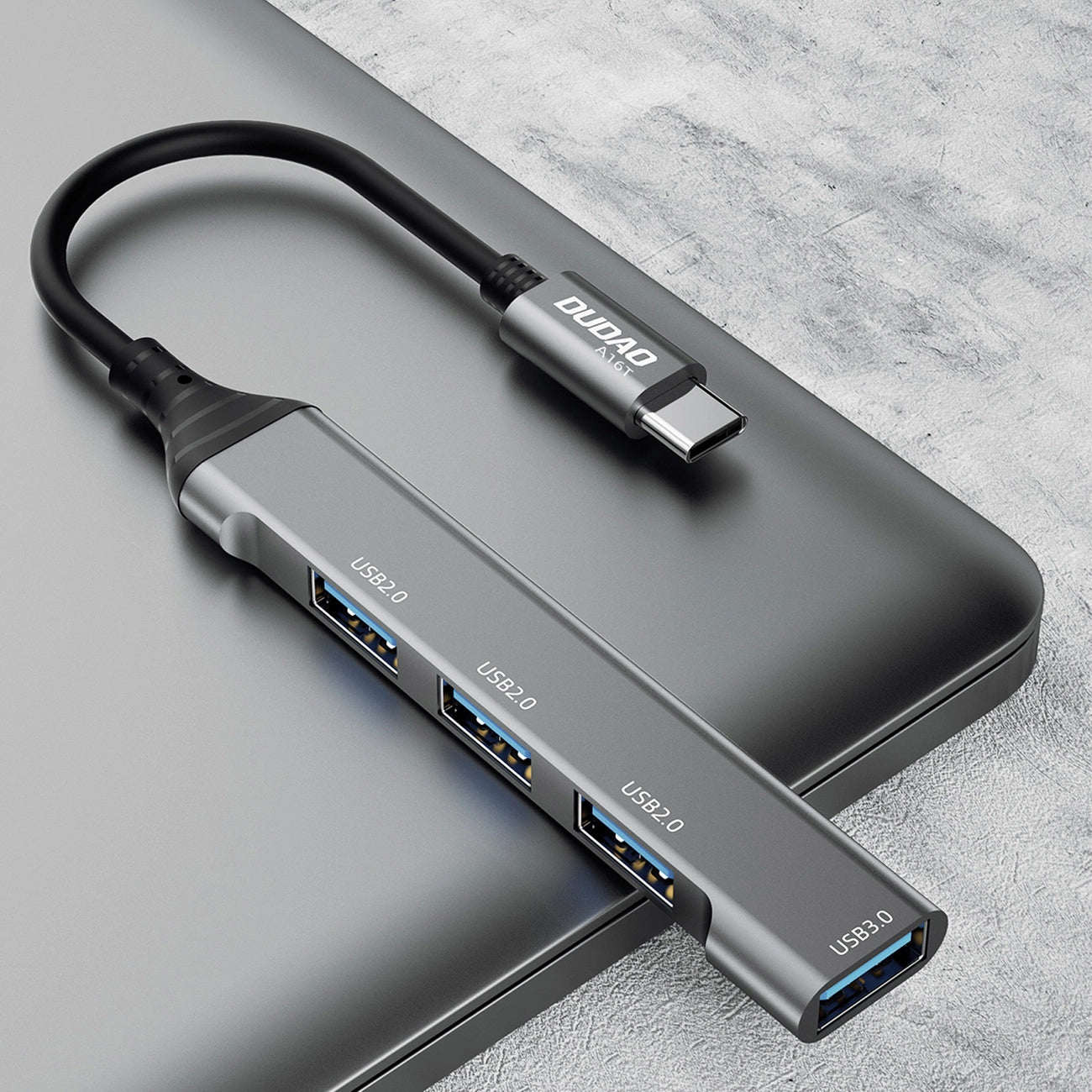 Hub USB-C Dudao A16T, 1 x USB-A 3.0 - 3 x USB-A, Crni
