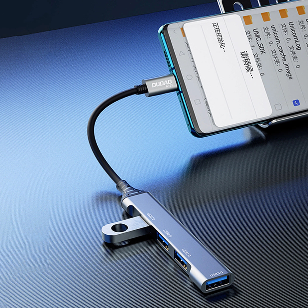USB-C Hub Dudao A16T, 1 x USB-A 3.0 - 3 x USB-A, Crni
