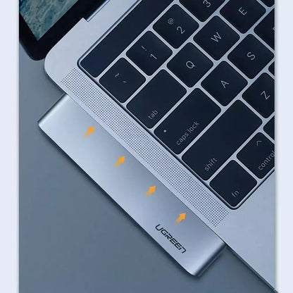 Hub USB-C UGREEN CM251 za Apple MacBook Pro / Air, 3 x USB-A 3.0 - 1 x USB-C - 1 x SD - 1 x microSD, Sivi