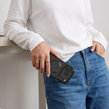 Futrola MagSafe za Apple iPhone 18 Pro Max / 17 Pro Max, Tech-Protect, Magflex, Crna Satenska