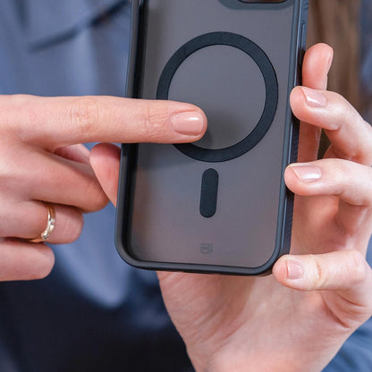 Futrola MagSafe za Apple iPhone 17 Pro, 3MK, Smoke MagCase, Crna