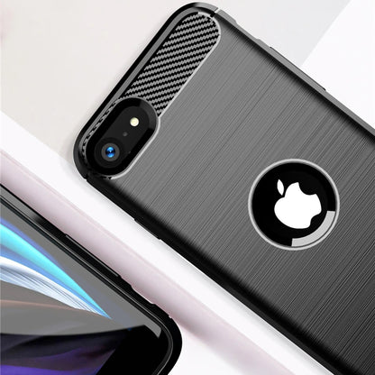 Futrola za Apple iPhone SE (2022) / SE (2020), Techsuit, Karbon, Crna