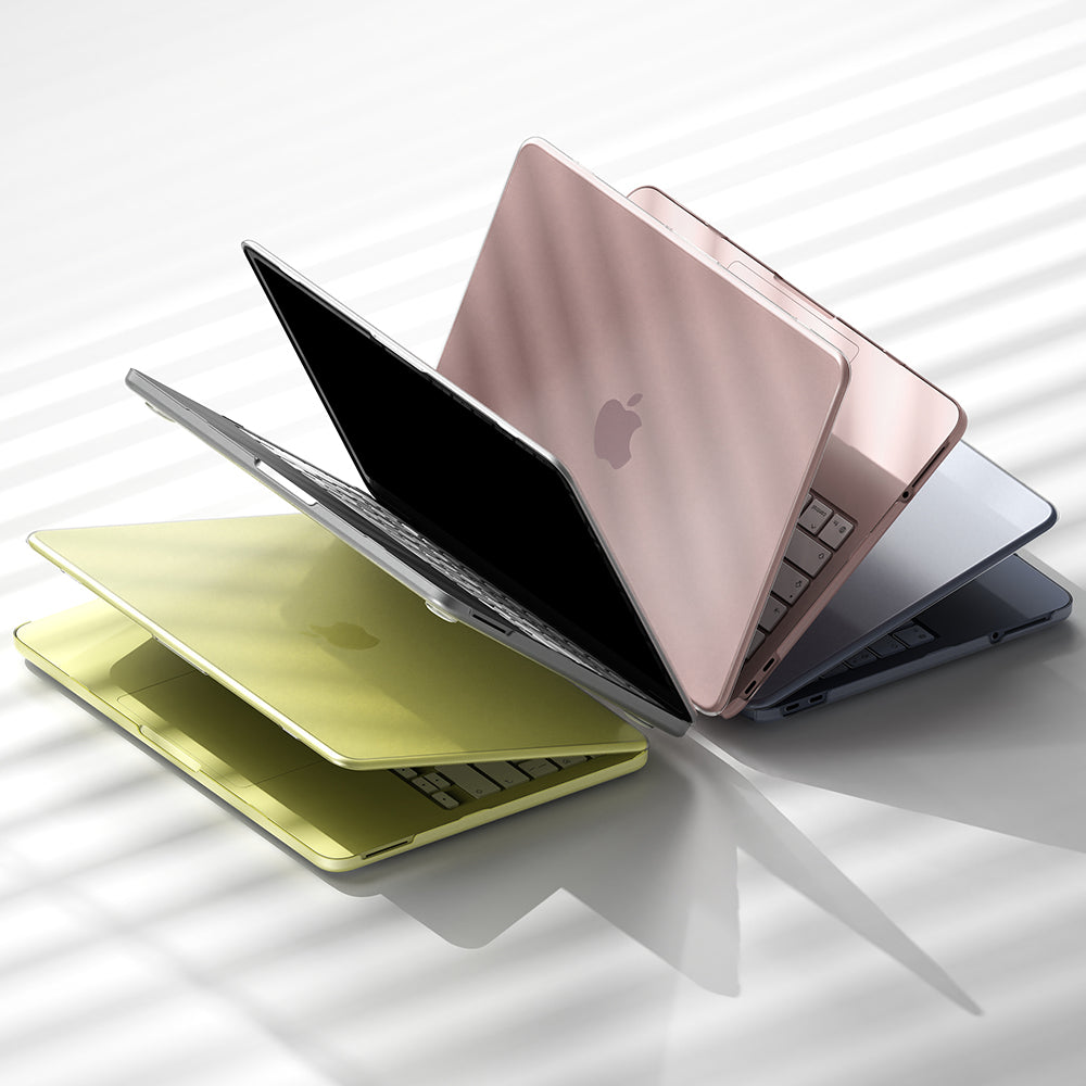 Ringke Slim futrola za Apple MacBook Neo 13 inča, mat providna.