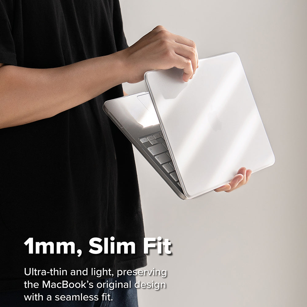 Ringke Slim futrola za Apple MacBook Neo 13 inča, mat providna.