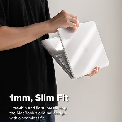 Ringke Slim futrola za Apple MacBook Neo 13 inča, mat providna.