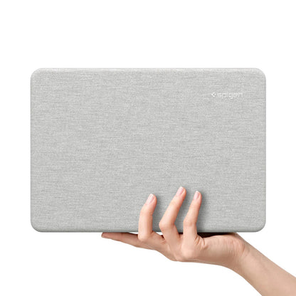 Futrola Spigen Urban Fit za Apple MacBook Neo 13inch, Siva ACS11542