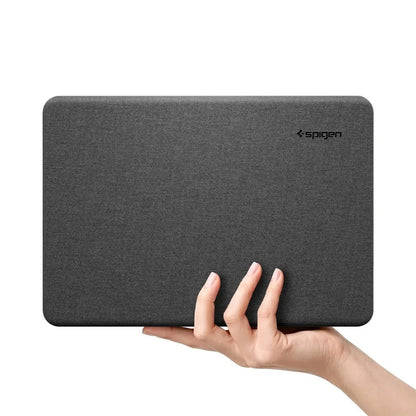 Futrola Spigen Urban Fit za Apple MacBook Neo 13inch, Crna ACS11541