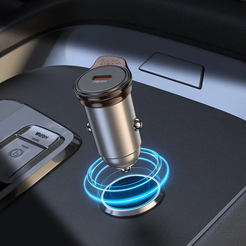 Auto punjač sa Lightning kablom HOCO NZ16, 30W, 3A, 1 x USB-C, Sivi