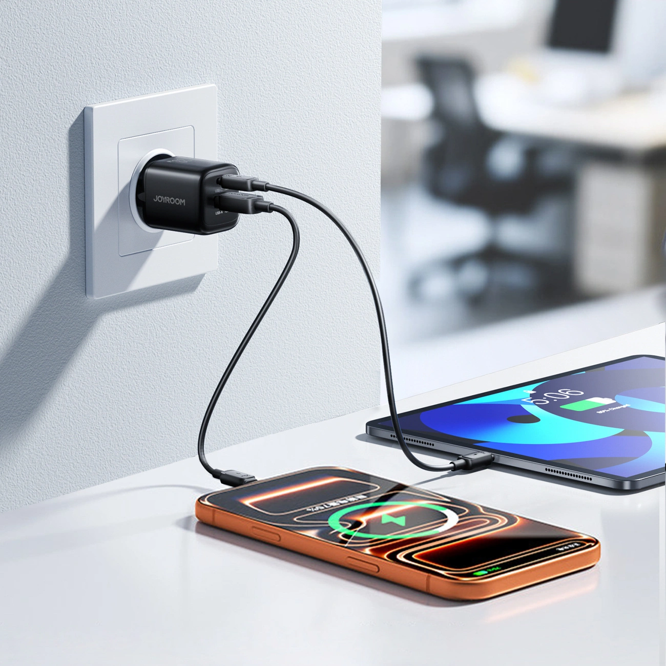 Punjač mreže sa Lightning kablom Joyroom JR-TG7, 33W, 3A, 1 x USB-A - 1 x USB-C, Crni