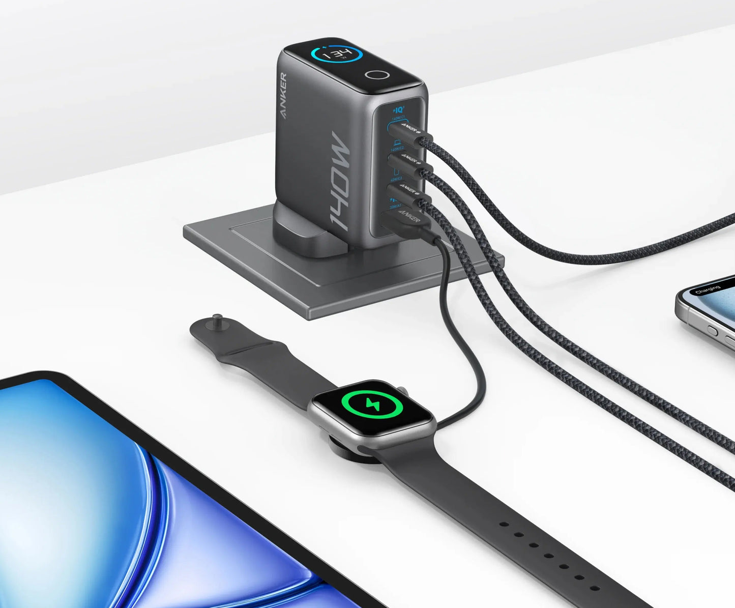 Punjač mreže sa USB-C kablom Anker Zolo, 140W, 5A, 1 x USB-A - 3 x USB-C, Crni B2697GZ1