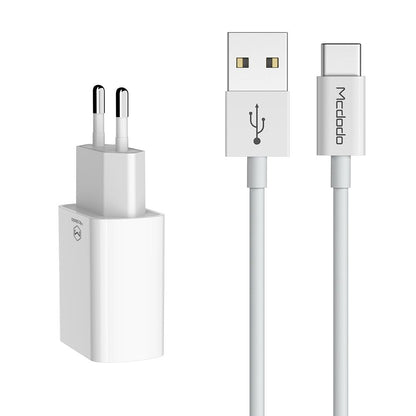 Punjač Mreže Sa USB-C Kabelom McDodo CH-6721 Ponuda, 12W, 2.4A, 2 x USB-A, Beli