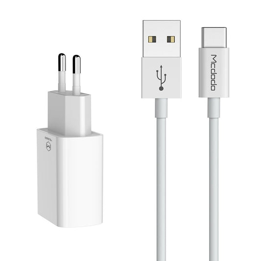 Punjač Mreže Sa USB-C Kabelom McDodo CH-6721 Ponuda, 12W, 2.4A, 2 x USB-A, Beli
