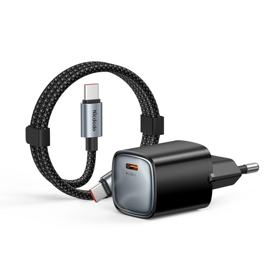 Punjač za mrežu sa USB-C kablom Mcdodo Nano CH-8262, 65W, 3.25A, 1 x USB-C, Crna