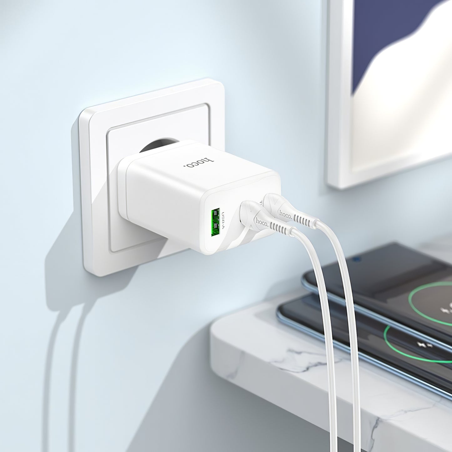 Network Charger HOCO N33, 35W, 3A, 1 x USB-A - 2 x USB-C, White 